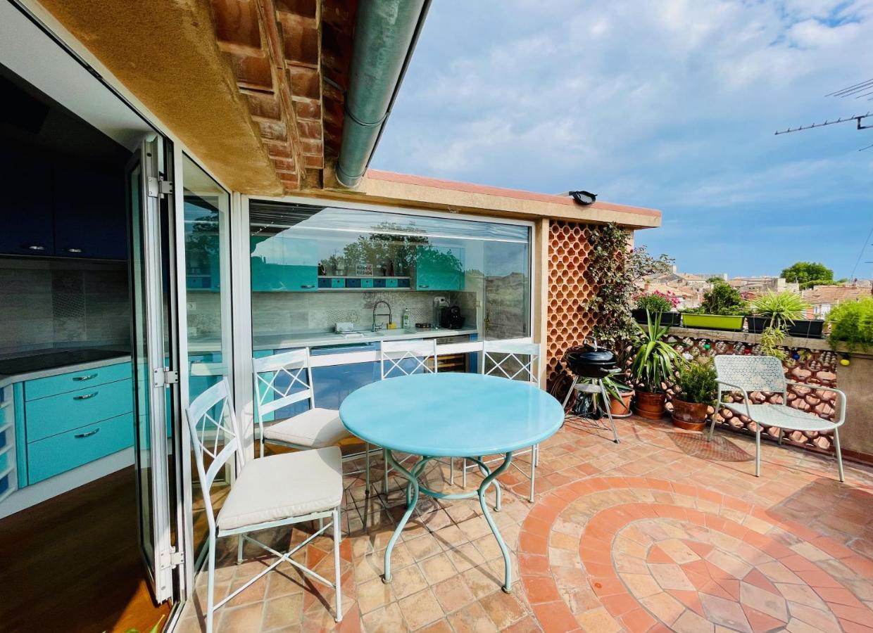 شقة L'Atypique - T3 Grande Terrasse, Bbq Vue Et Cheminee أفينيون المظهر الخارجي الصورة
